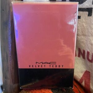 MAC Velvet Teddy discontinued Vintage perfume